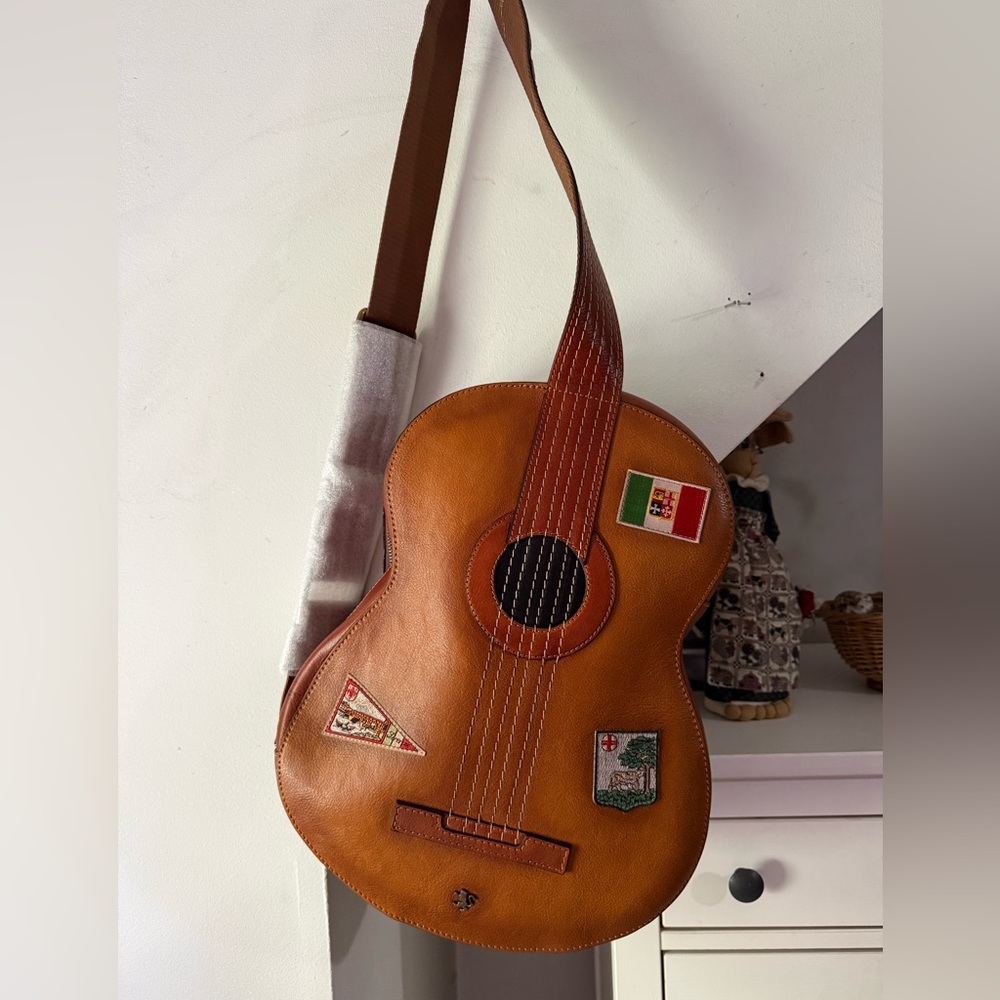 PRATESI crossbody sling guitar backpack NWT